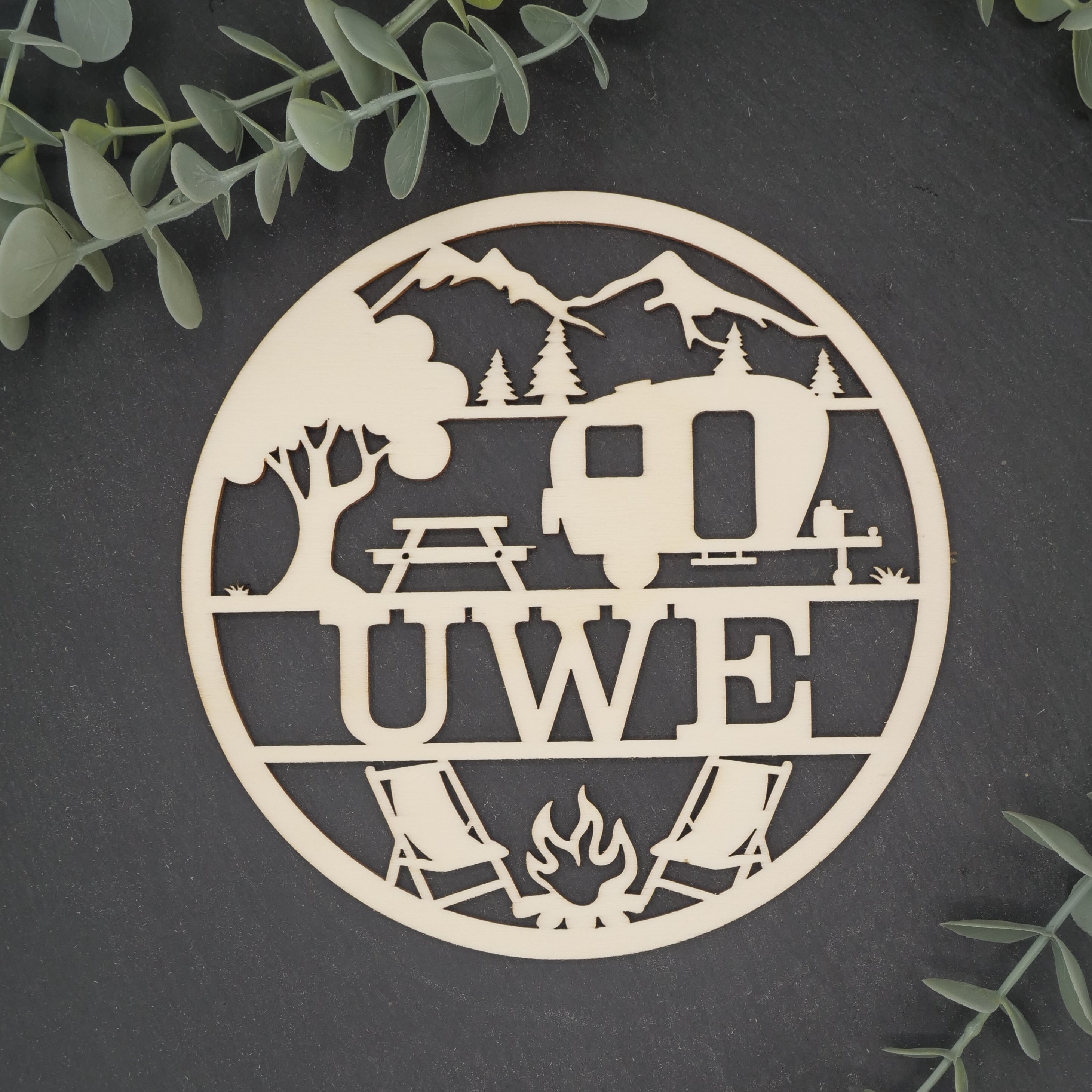 Namenschild Camping, Wohnwagen