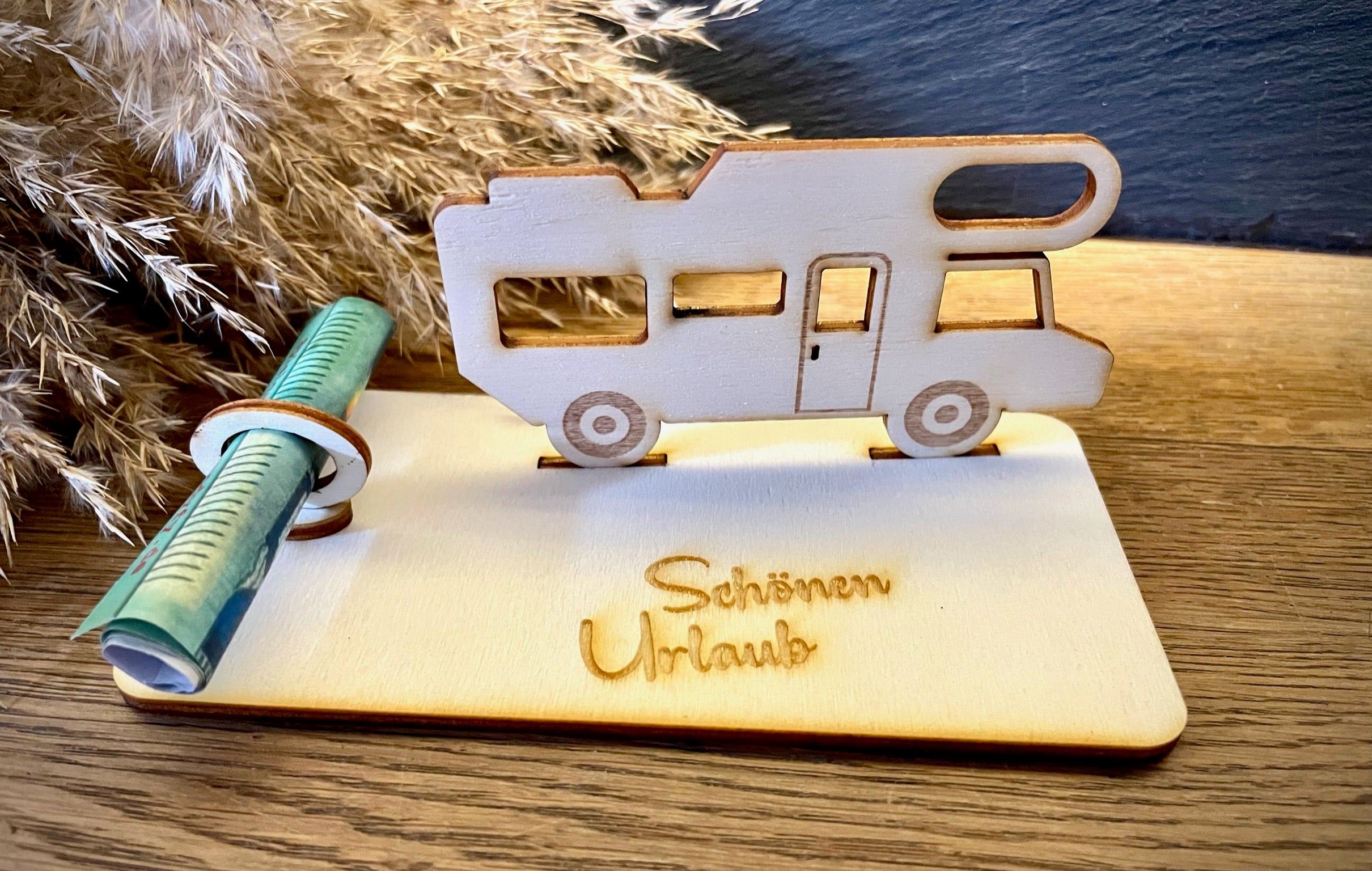 Geldscheinhalter Wohnmobil, Alkoven