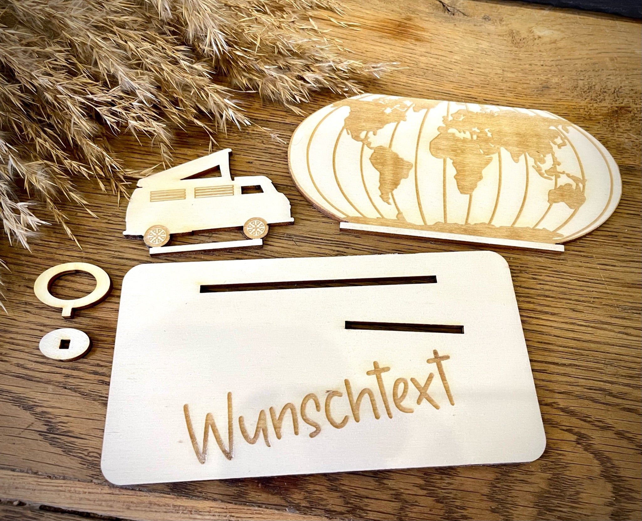 Geldscheinhalter Urlaub, Weltkarte mit Camper